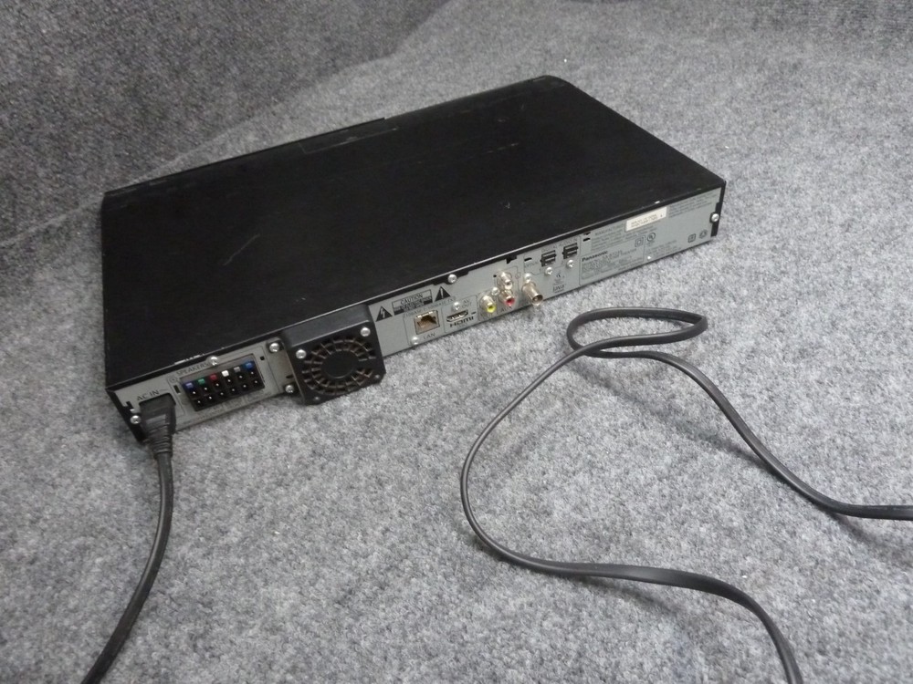 Panasonic SA-BT235 Bluray player