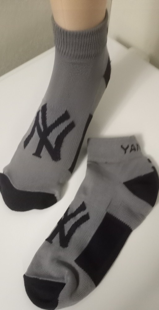 **** 3 Pair Men's Yankees Elite Ankle Socks Large ****