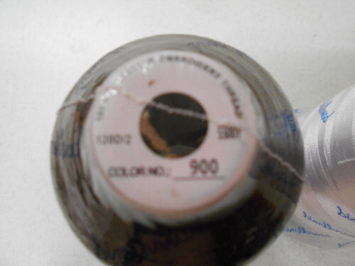 Polyester Embroidery Machine Thread Huge Spool 5500Y for All Purpose Sewing