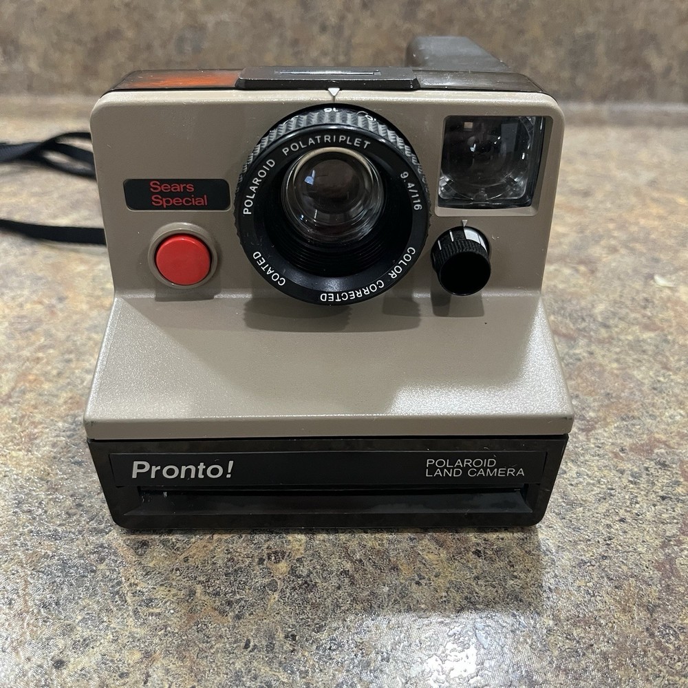 Polaroid Land Camera Pronto! With Strap| UNTESTED