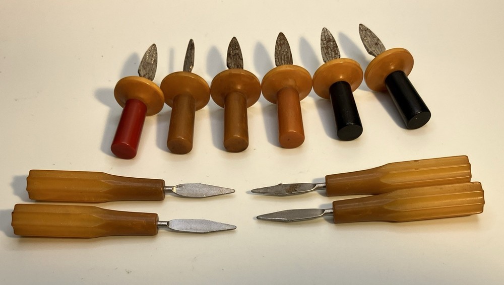 10 Vintage 30's Bakelite Corn Cob Holders RARE