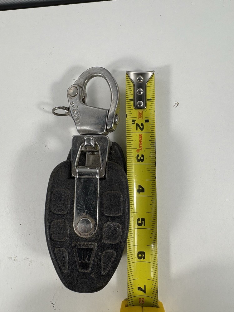 Lewmar Snatch Block (England)