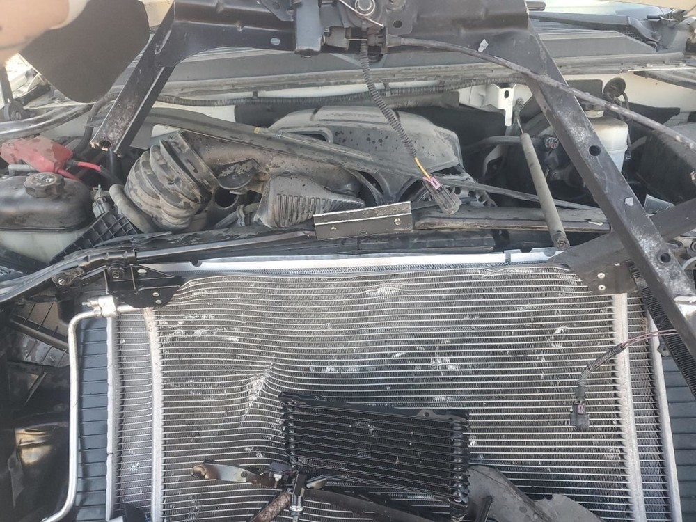 Driver Left Front Spindle/Knuckle Fits 07-14 ESCALADE 2521951