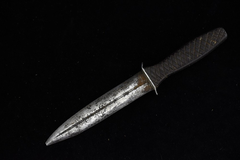 Vintage Old dagger 9.5"