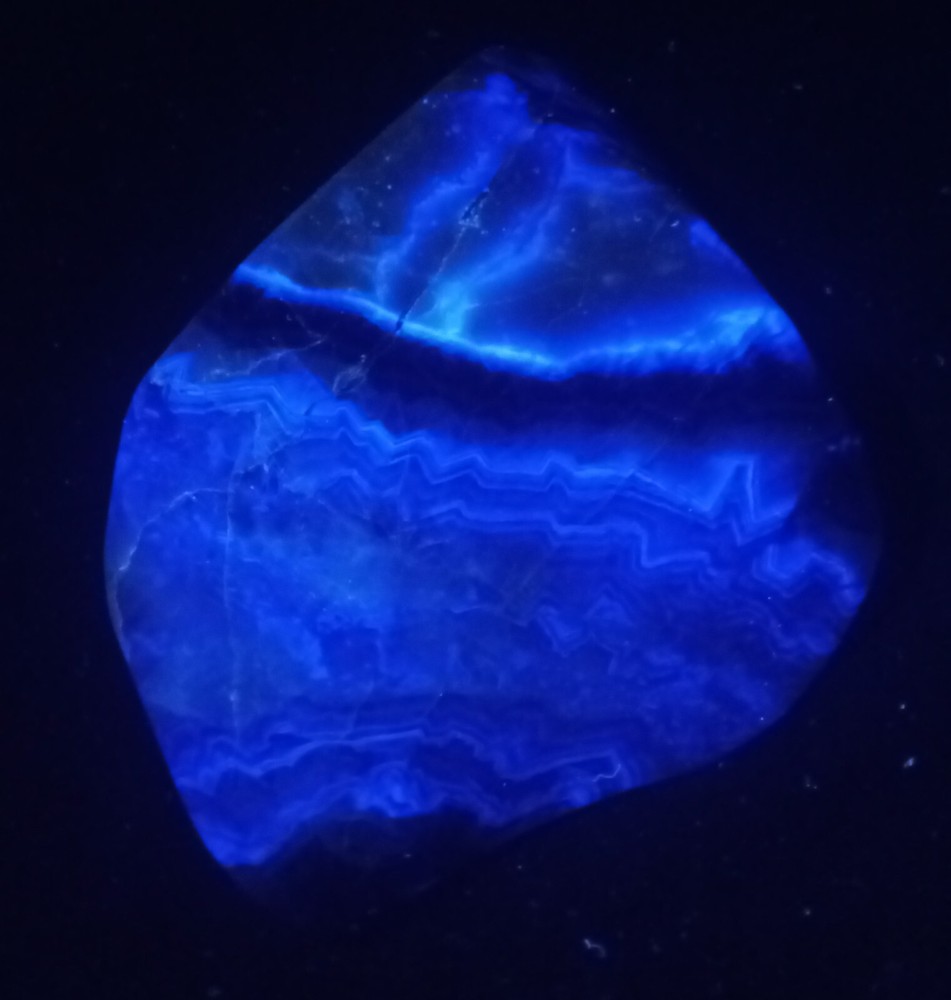 Mirror Polished Marvelous Rainbow Fluorite Uv Reactive Fluorescent