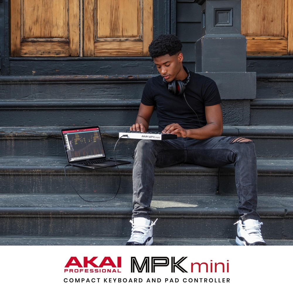 MPK Mini MK3 USB MIDI Keyboard: 25 Keys, 8 Pads, 8 Knobs, Software, NKS Integ...