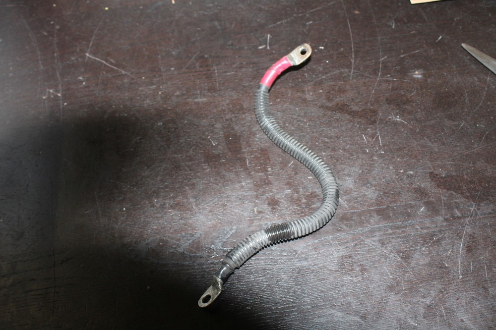 2001 Harley-Davidson Electra Glide POSITIVE CABLE