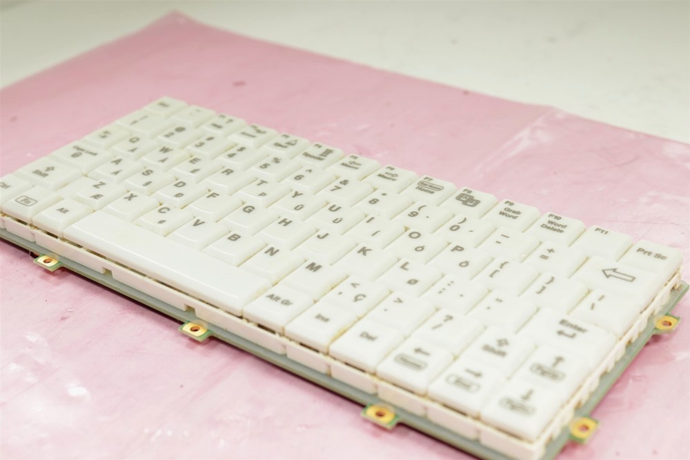 GE Voluson E10 Alphanumeric keyboard Assy