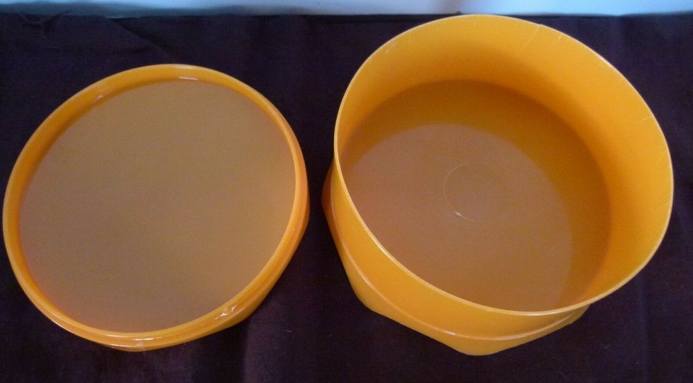 Vintage Borjois ON THE WIND Orange Plastic Powder Box Empty