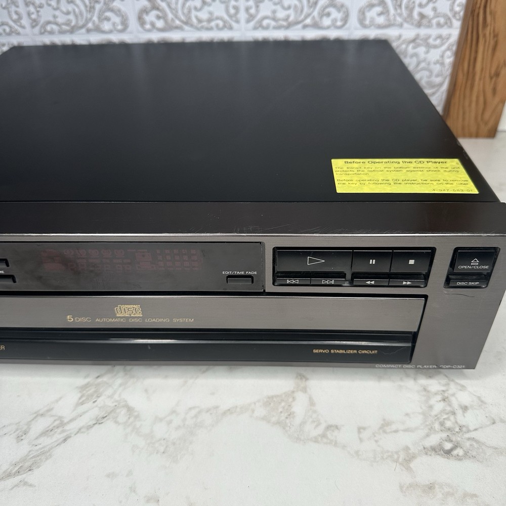 No Remote Sony Compact Disc Player CDP-C321