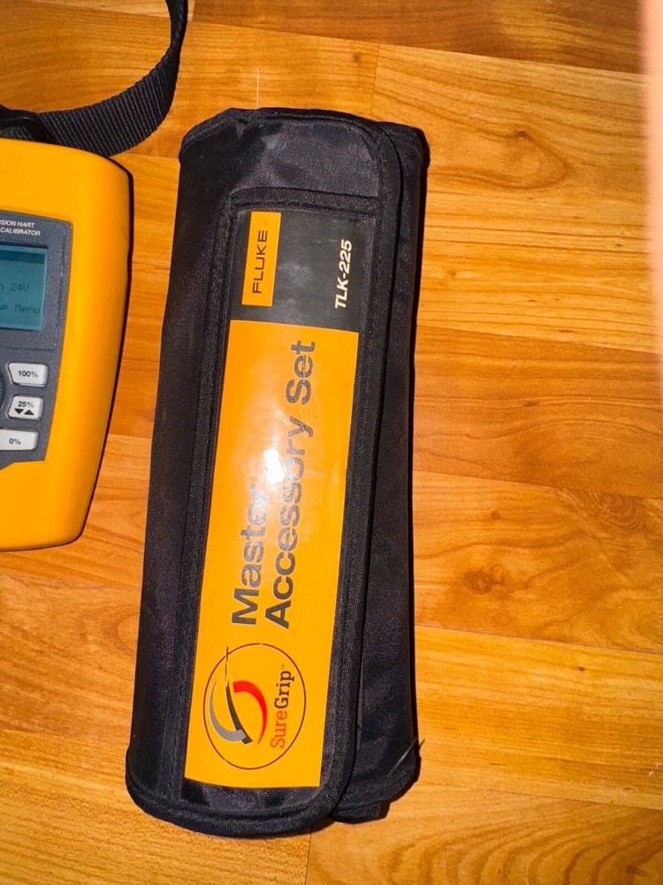 Fluke 709H Precision Hart Loop Calibrator