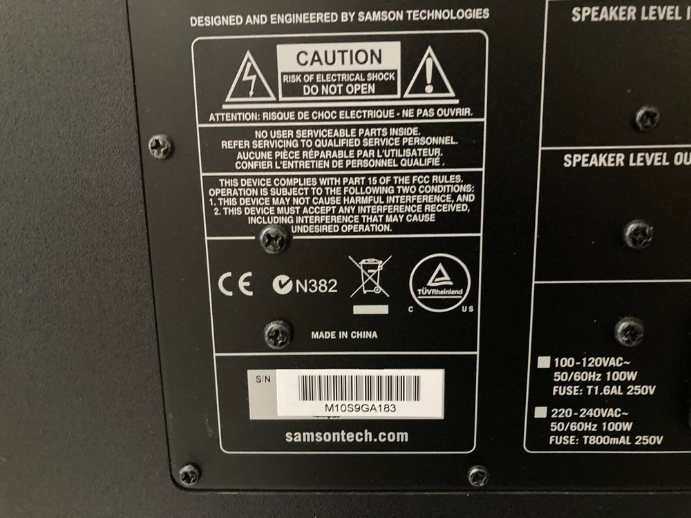 Samson MediaOne 10S 10" 100 Watt Powered Studio Subwoofer Variable Crossover Sub
