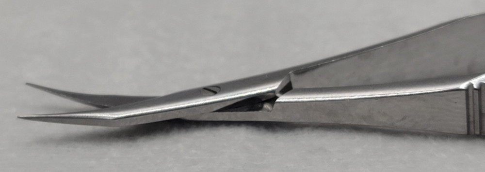 Storz Wescott Type Stitch Scissors E-3321 4.7"