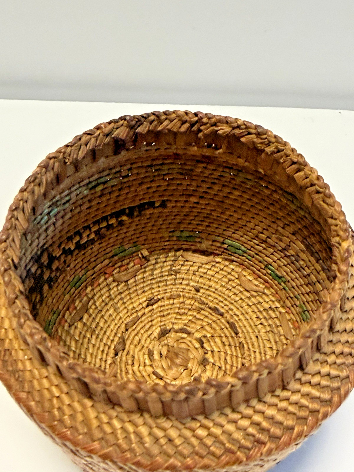 Native American Indian Weaved Lidded Nootka Basket; Small 3"; Early 1900's; #B20