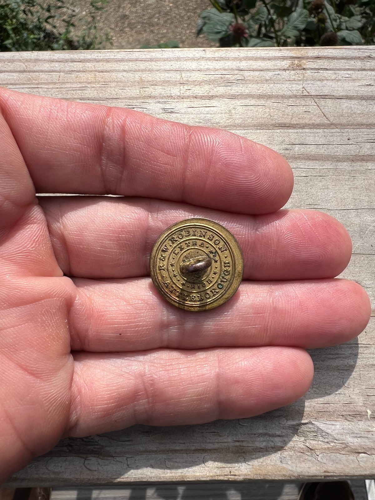 1-Piece Maine Volunteer Militia 5-Point Star Pre Civil War Coat Button