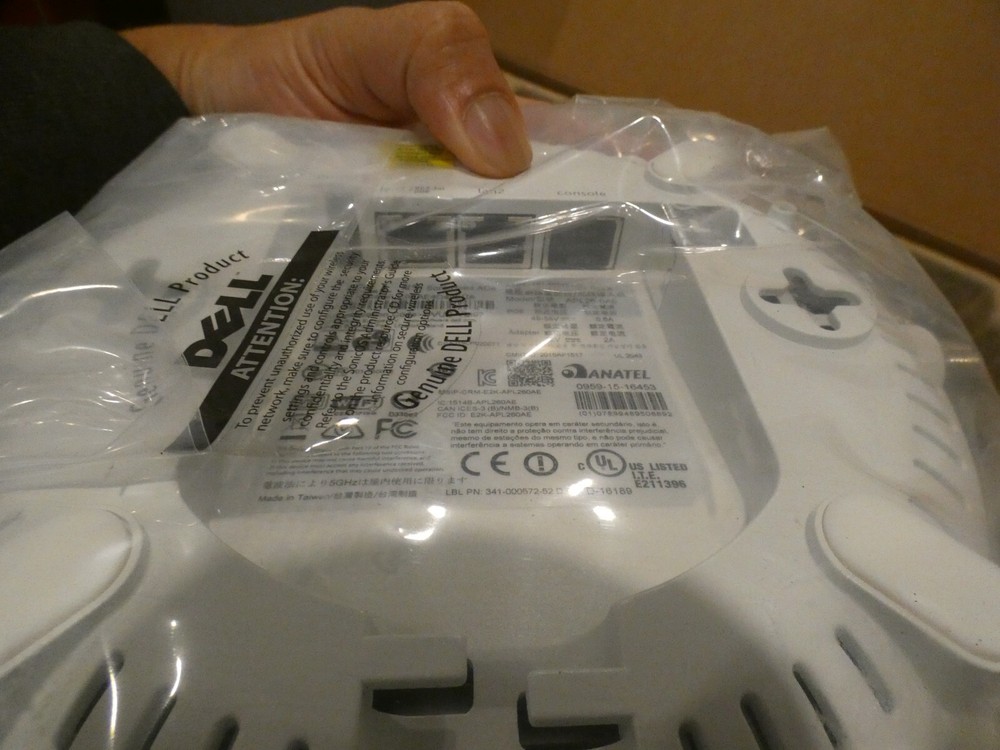 NOB SonicWALL 01-SSC-8898 SonicPoint ACe Wireless Access Point (WAP) Network
