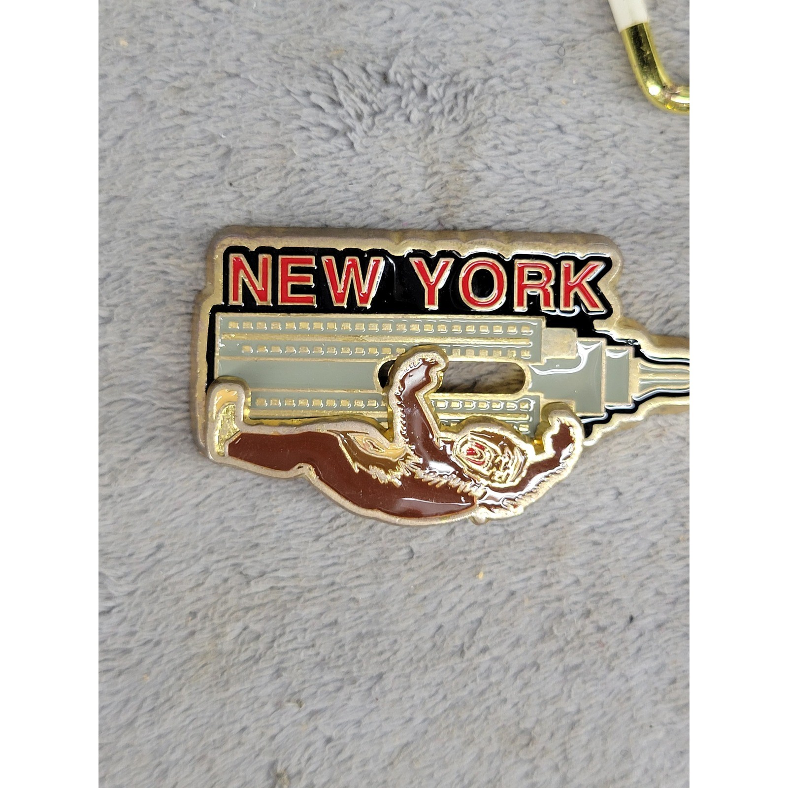 Vintage King Kong New York City Empire State Building Moving Keychain PCF KTE-NY