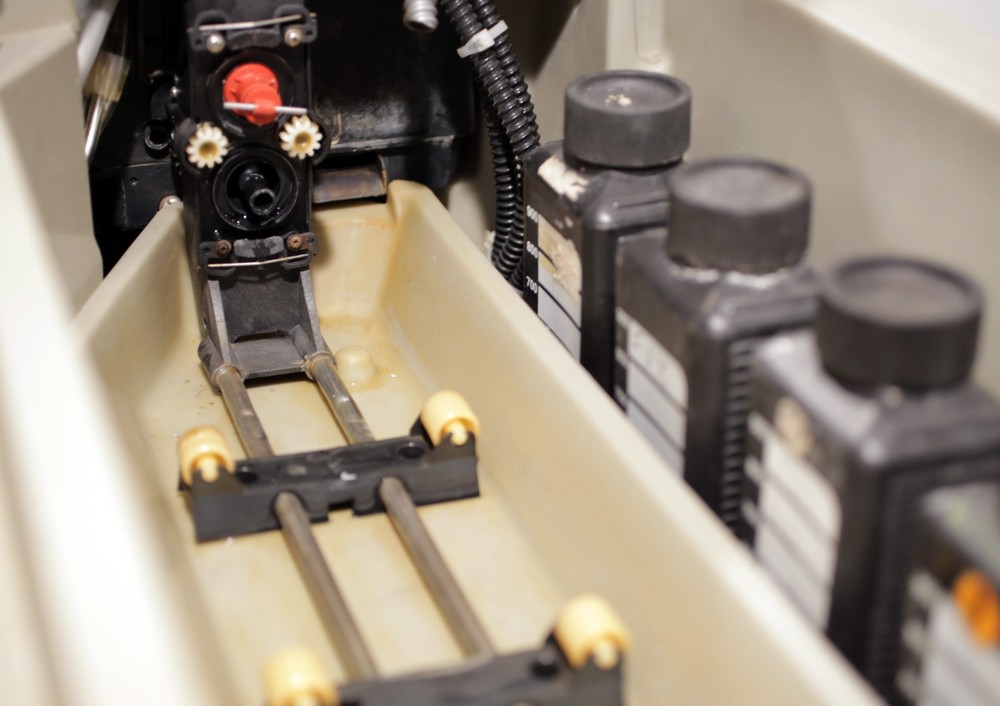 Jobo ATL2000 fully automatic programmable film/print processor (110V)