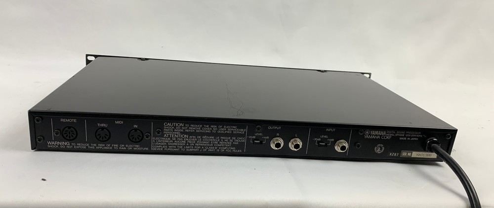 Yamaha SPX90 II Studio Multi-Effects Processor ReverbDelay SPX-90-II SPX90II