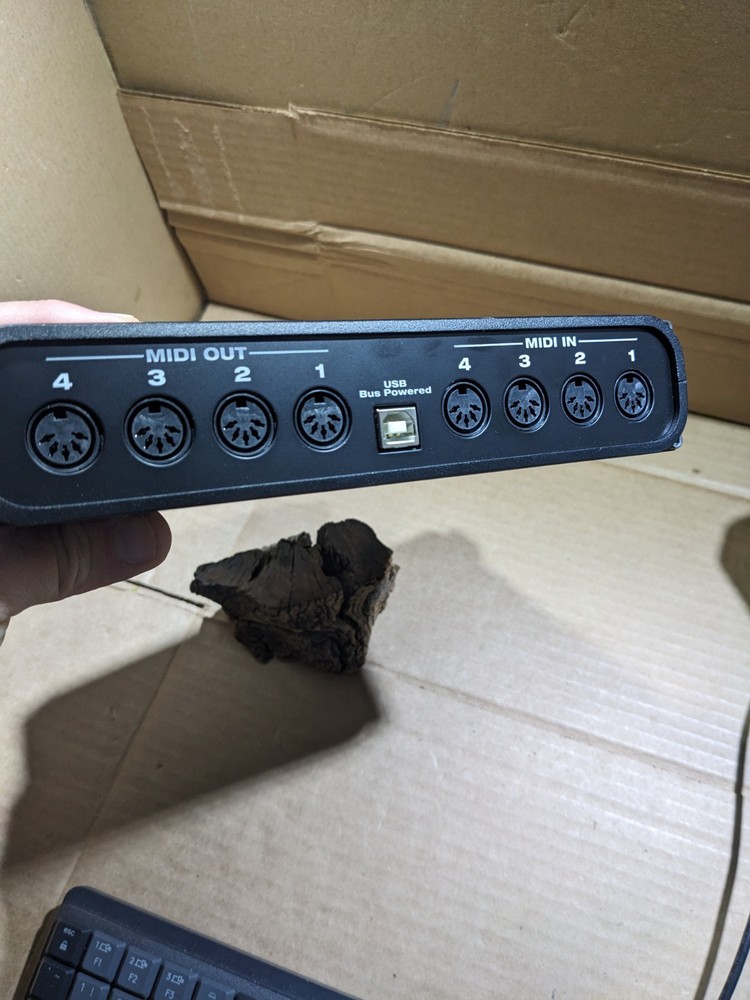 MOTU MicroLite 5x5 USB Bus-Powered MIDI Interface