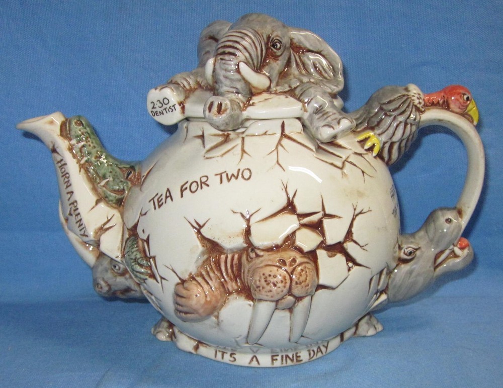 Harmony Kingdom Crackin' Brew Teapot