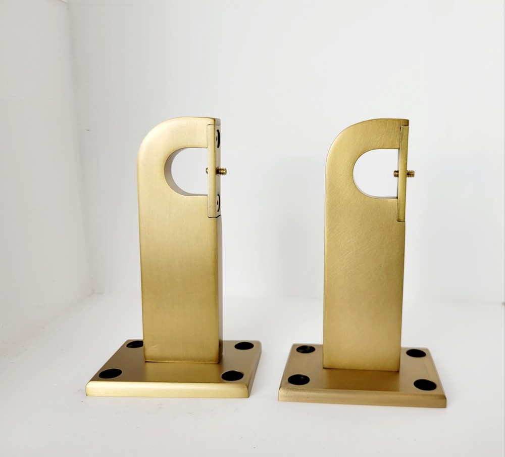 Restoration Hardware Bayonne Solid Brass End Brackets Small LBB Open Box
