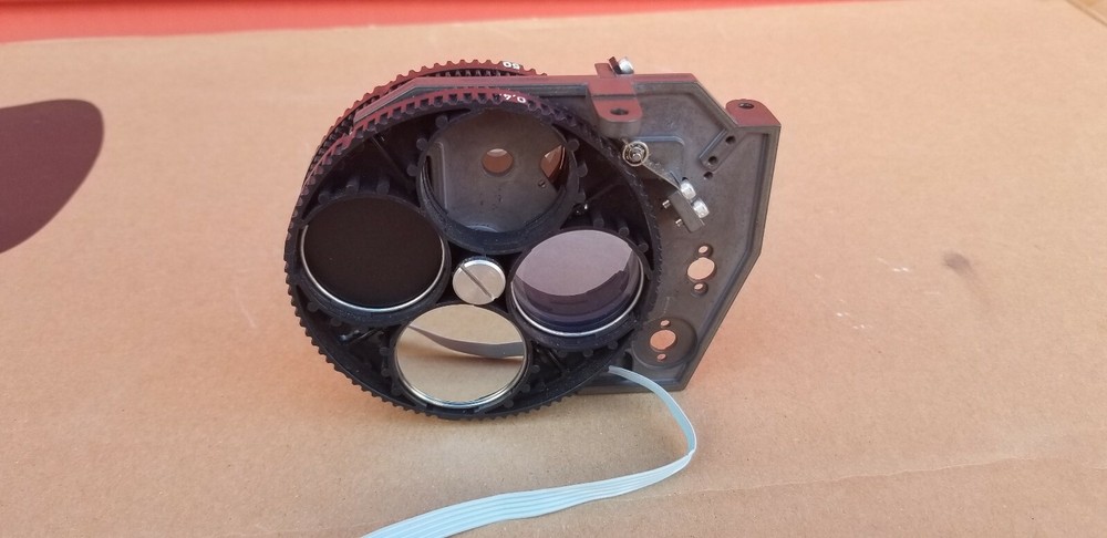 Zeiss axioplan2 Microscope Objective Prism Wheel Coded Output With 3 Prizms