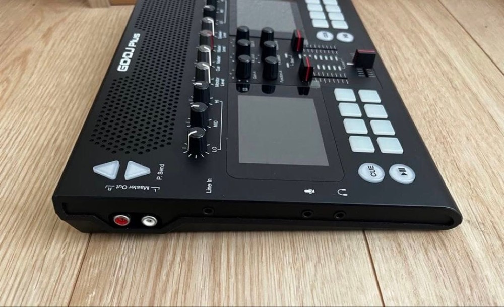 GODJ PLUS Portable DJ System 2-Channel Screen speaker