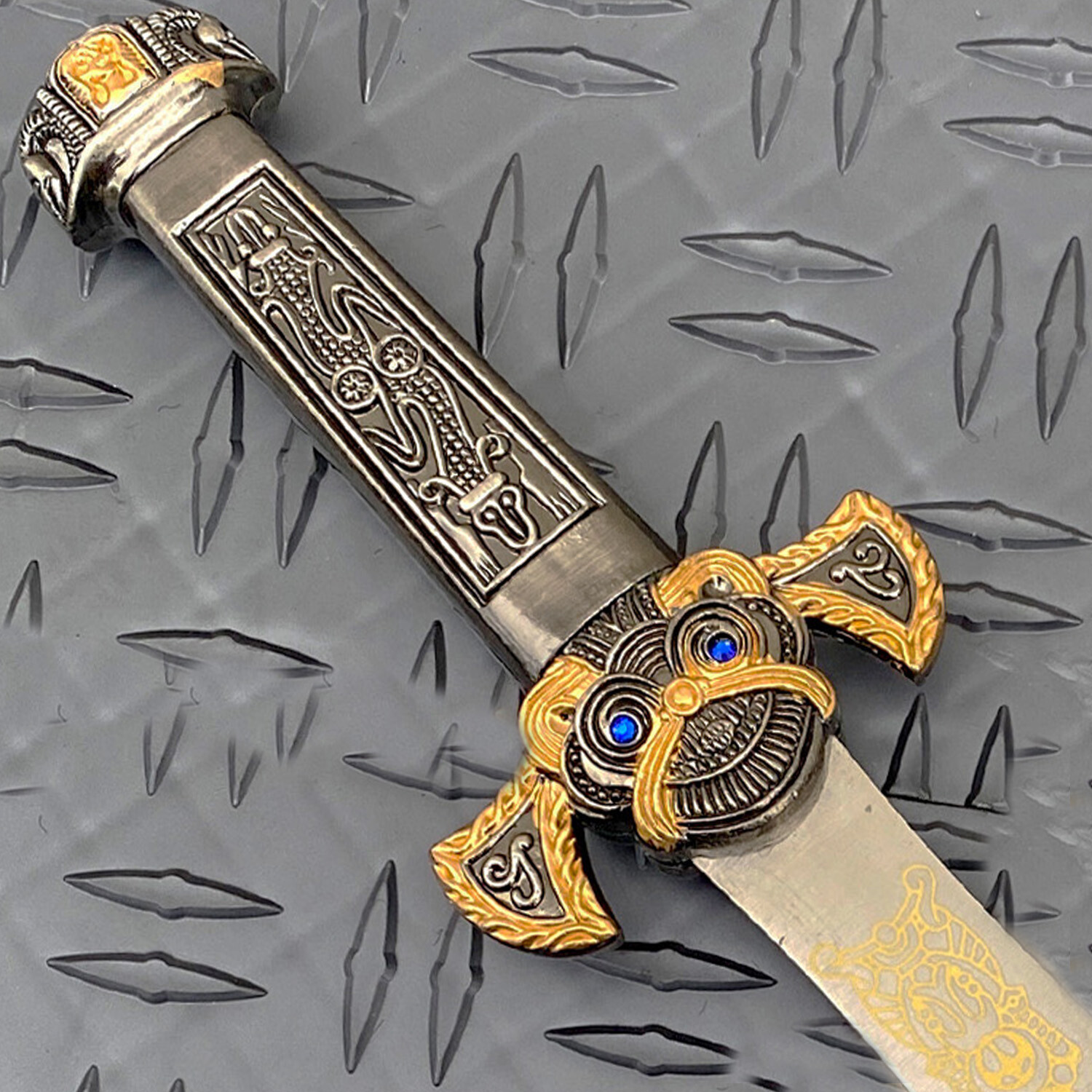 14" Roman Dagger Constructed From 440 Stainless Steel With An Aluminum Scabbard
