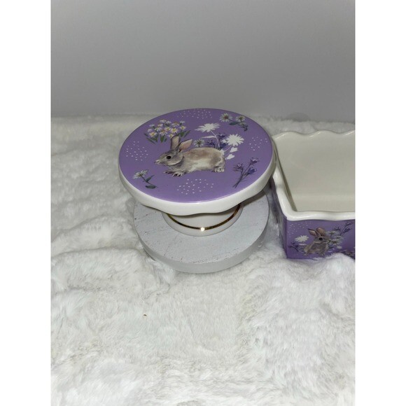 Beautiful 2 piece Easter Set Mini Cupcake Stand Riser Loaf Dish Purple Easter