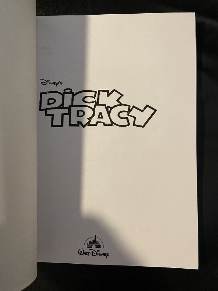 Walt Disney Studios DICK TRACY (1990) SCREENPLAY Warren Beatty RARE SCRIPT Book