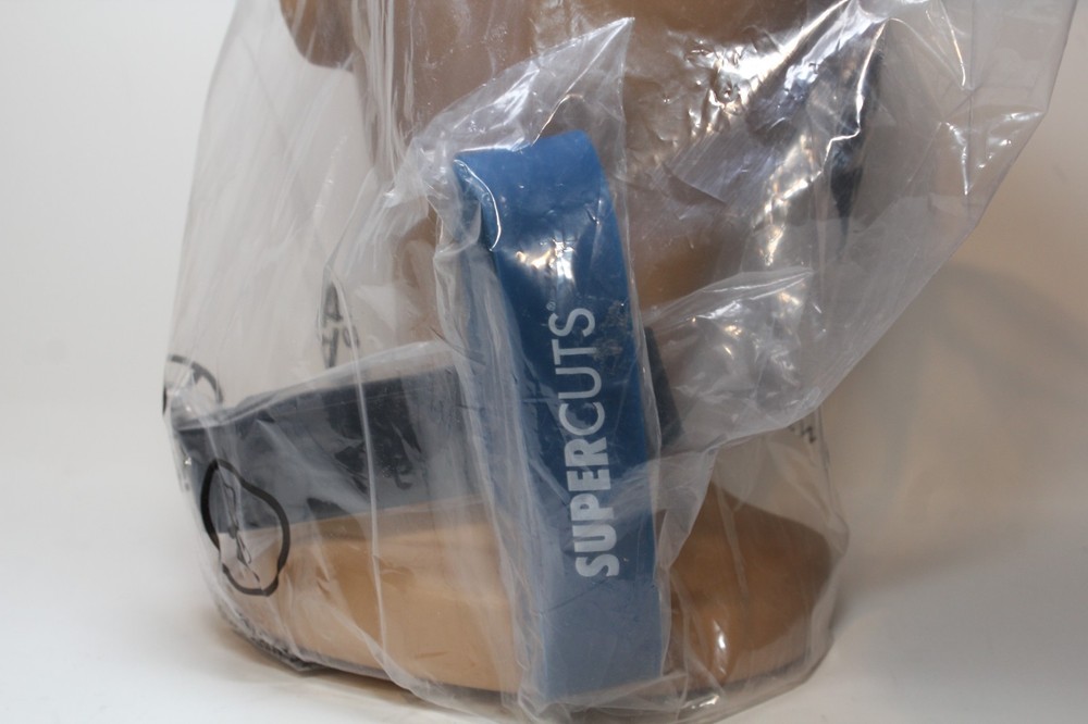 pivot point mannequin head