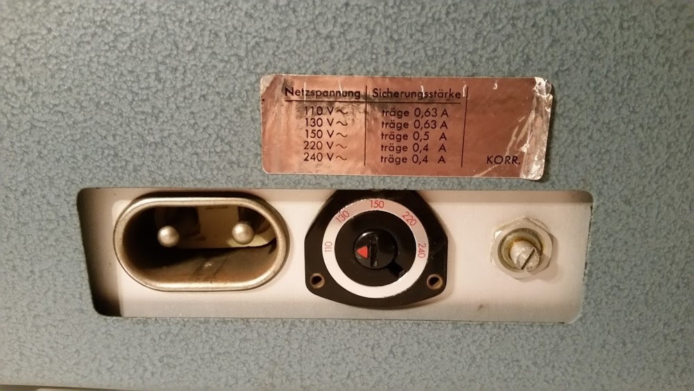 Leybold 532 01 Baur 1 High Current Amplifier