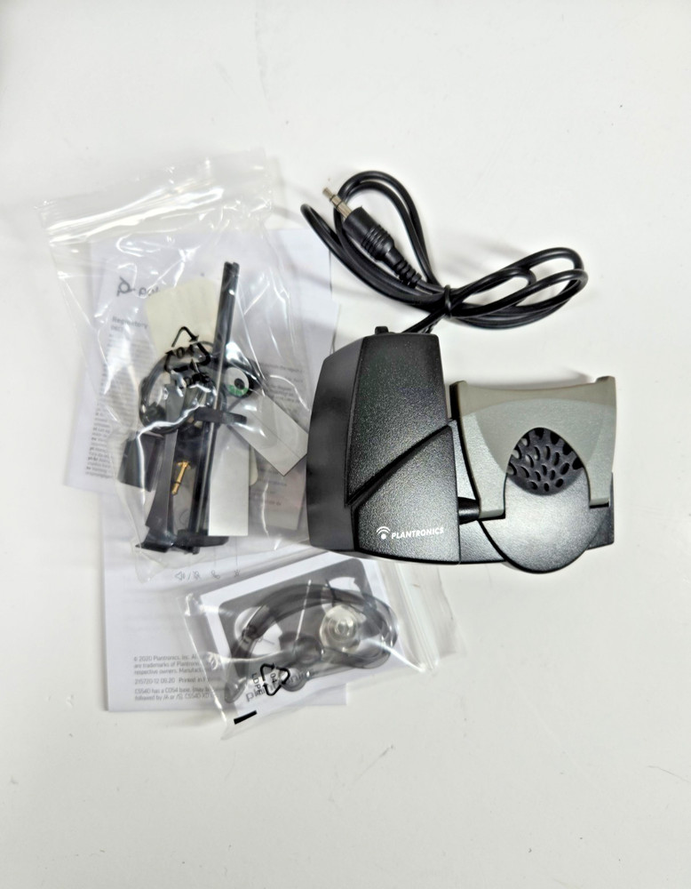 Complete PLANTRONICS CS540/HL10 84693-01 Wireless Headset System