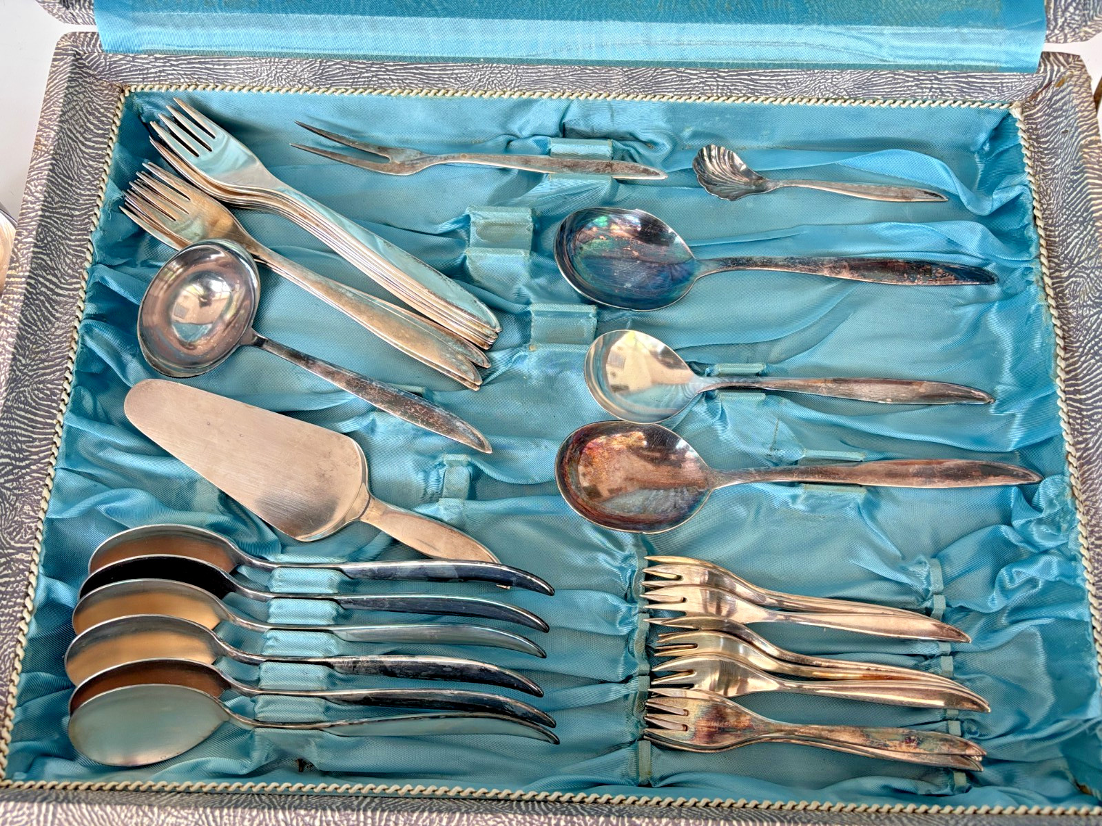 Vintage Ebel Solingen MCM Silverplated 120 Flatware Set Lot 64 Pieces with Chest