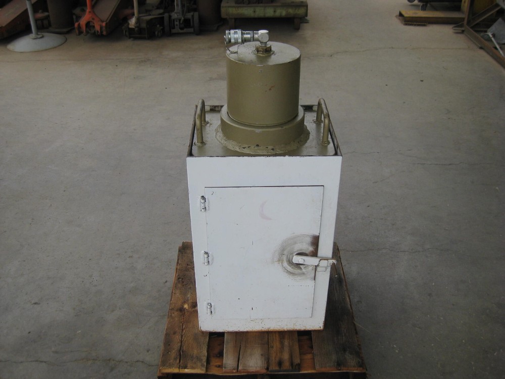 Hyd press 100 ton (testing) (lab)