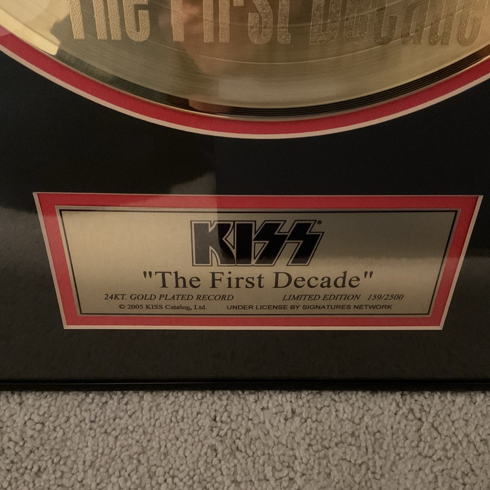 KISS RARE “THE FIRST DECADE” 2005 OFFICIAL 24KT GOLD WALL PLAQUE LIMITED EDITION