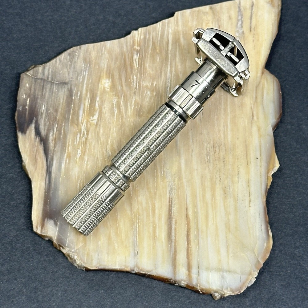 Vintage Gillette Gold Fat Boy Adjustable Razor E3