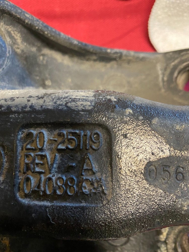 Peterbilt 387 Cab SUPPORT ,MOUNT, BRACKET SUSPENSION MOUNT 20-25119