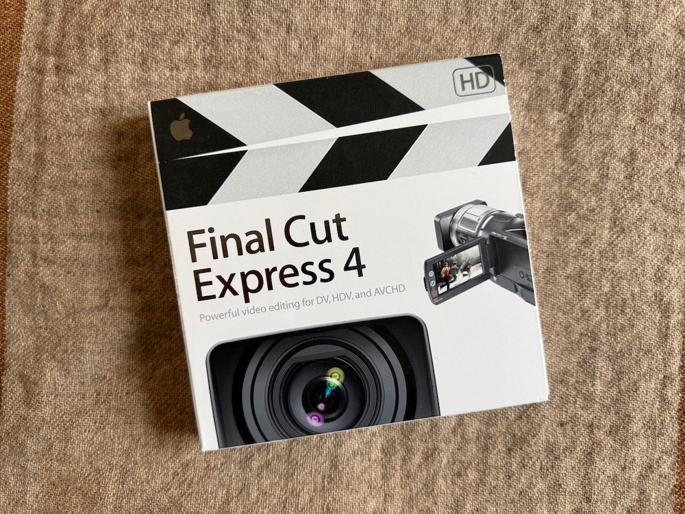 Apple Final Cut Express 4 HD - Video Editing Software - Full Retail version