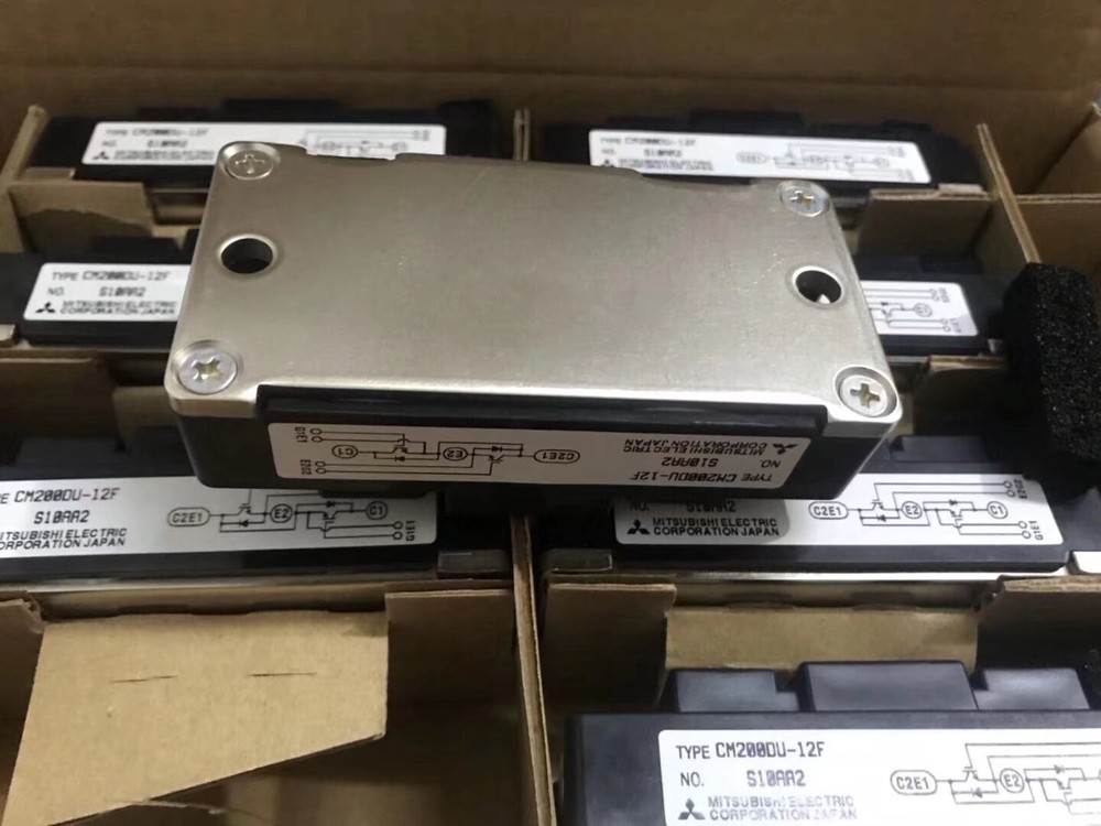 1PCS CM200DU-12F Module expert new quality