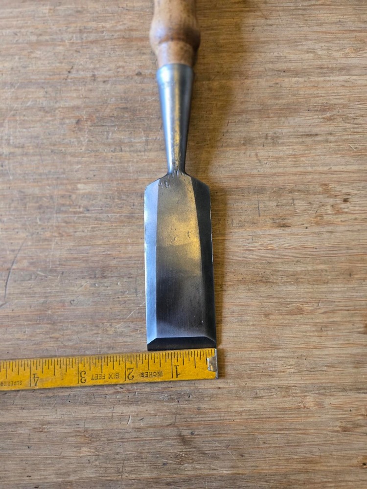 Vintage Stiletto Chisel 1 1/2" Beveled Edge Chisel