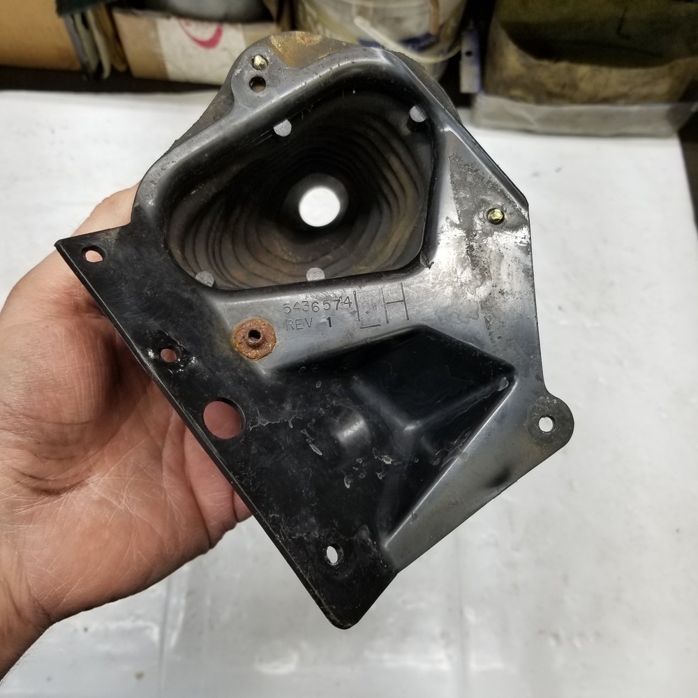 2006-2015 Polaris Dragon Shift RMK Switchback left steering boot 5436574
