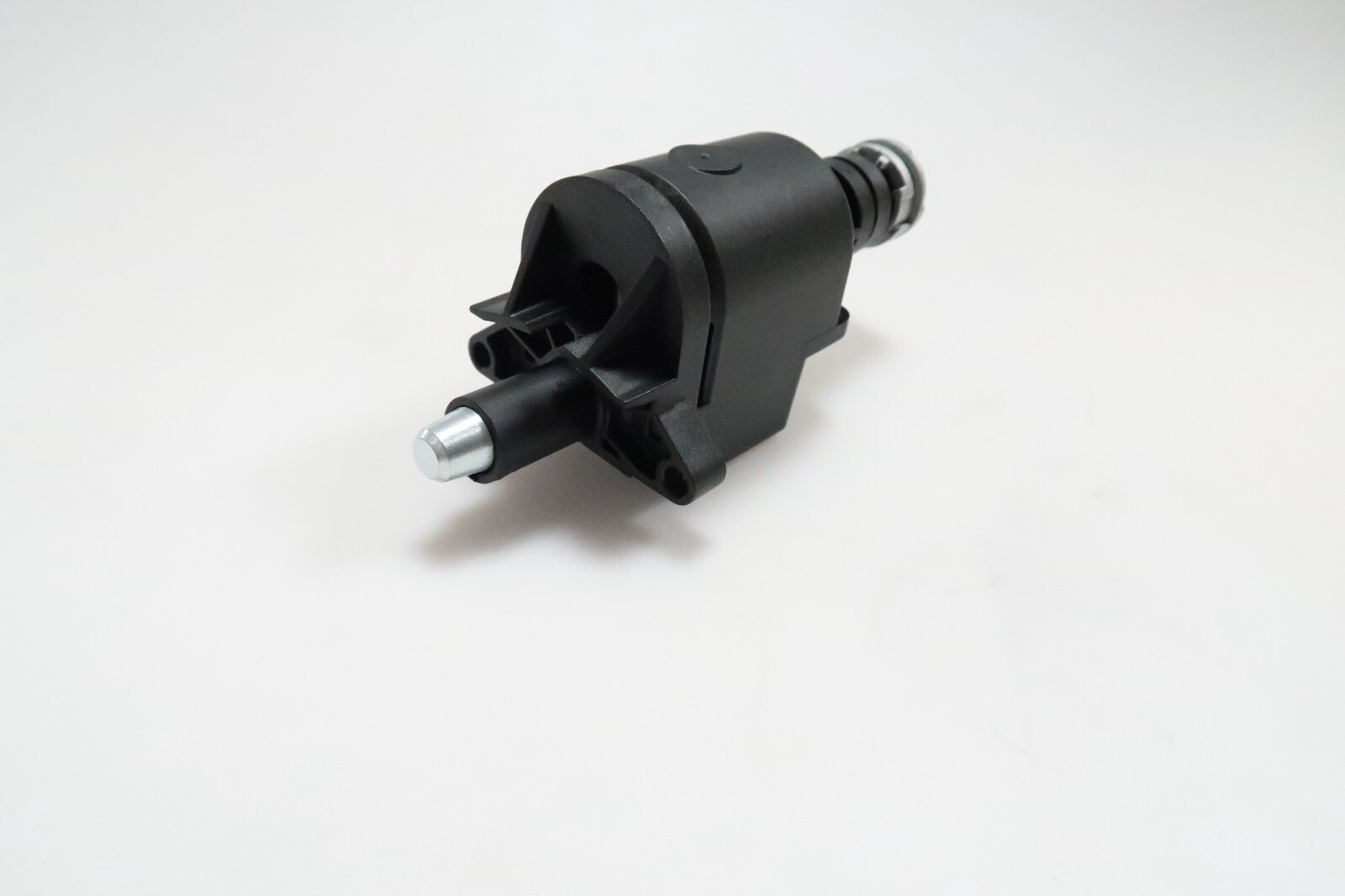 For 2006-2013 Harley Cruiser Ignition Switch Housing Street Electra Road Glide