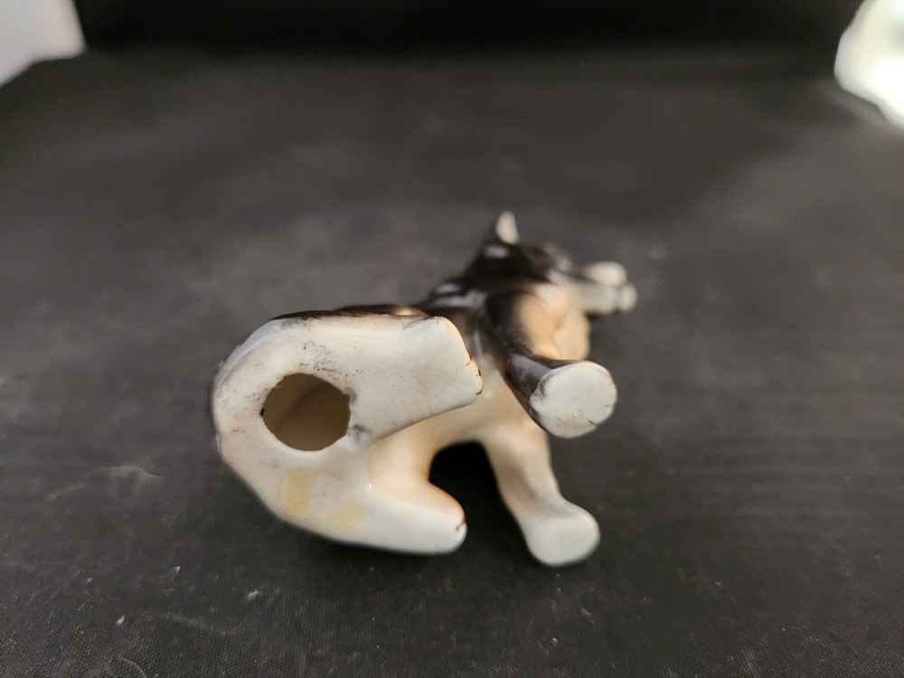 Vintage German Shepherd Sitting Figurine