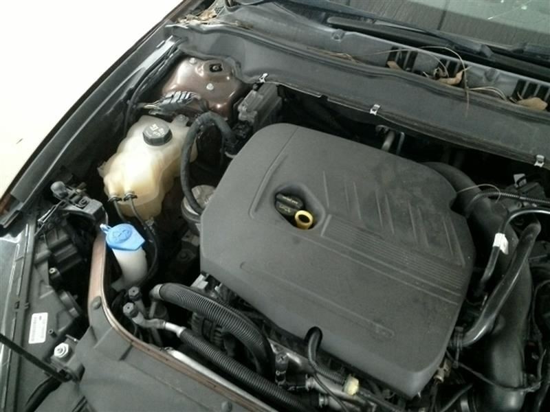 FUSION 2015 High Mounted Stop Light 104582944