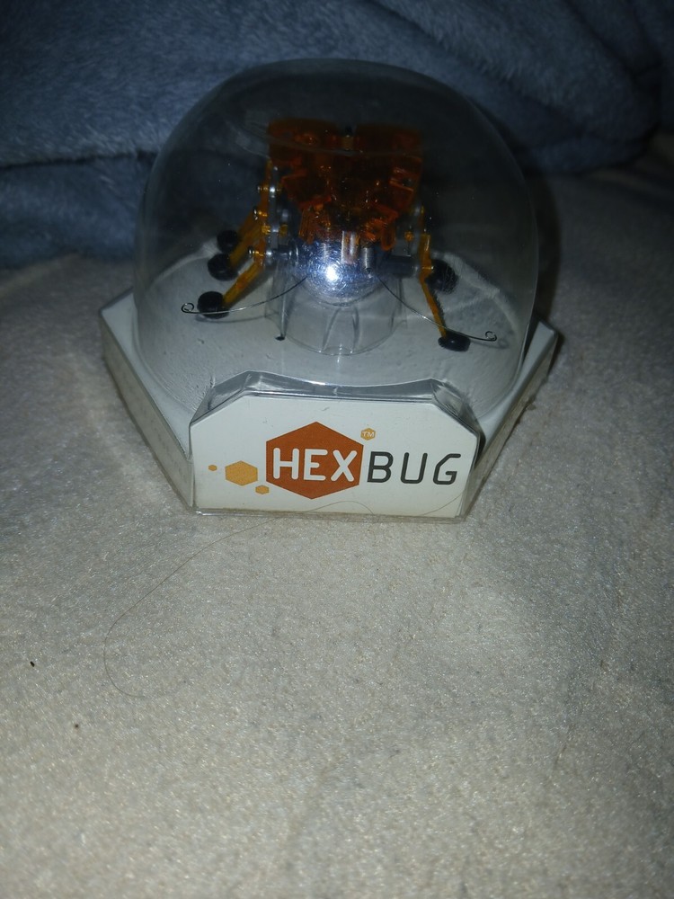 Hexbug Alpha Micro Robotic Creature New Vintage