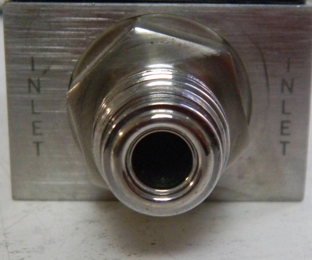 Unit UFC-1100A Mass Flow Controller, Gas- H2,Range- 10SLM, Used