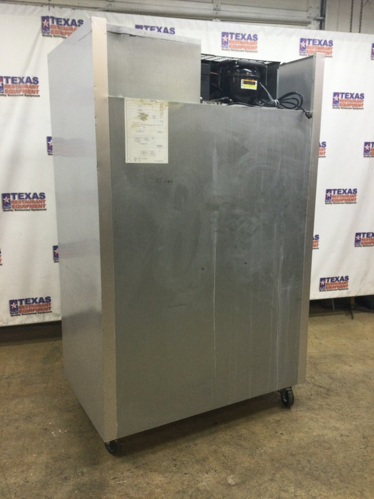 Traulsen G2201052” 2 Solid Door Freezer on Casters