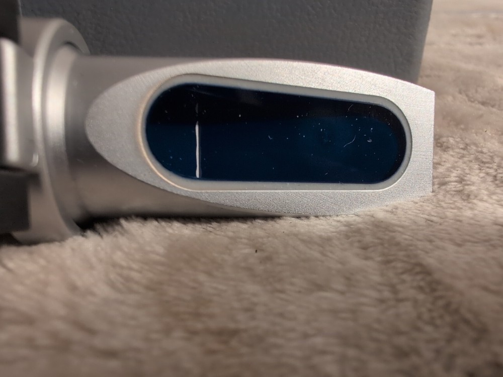 HAND-HELD REFRACTOMETER New Never Used